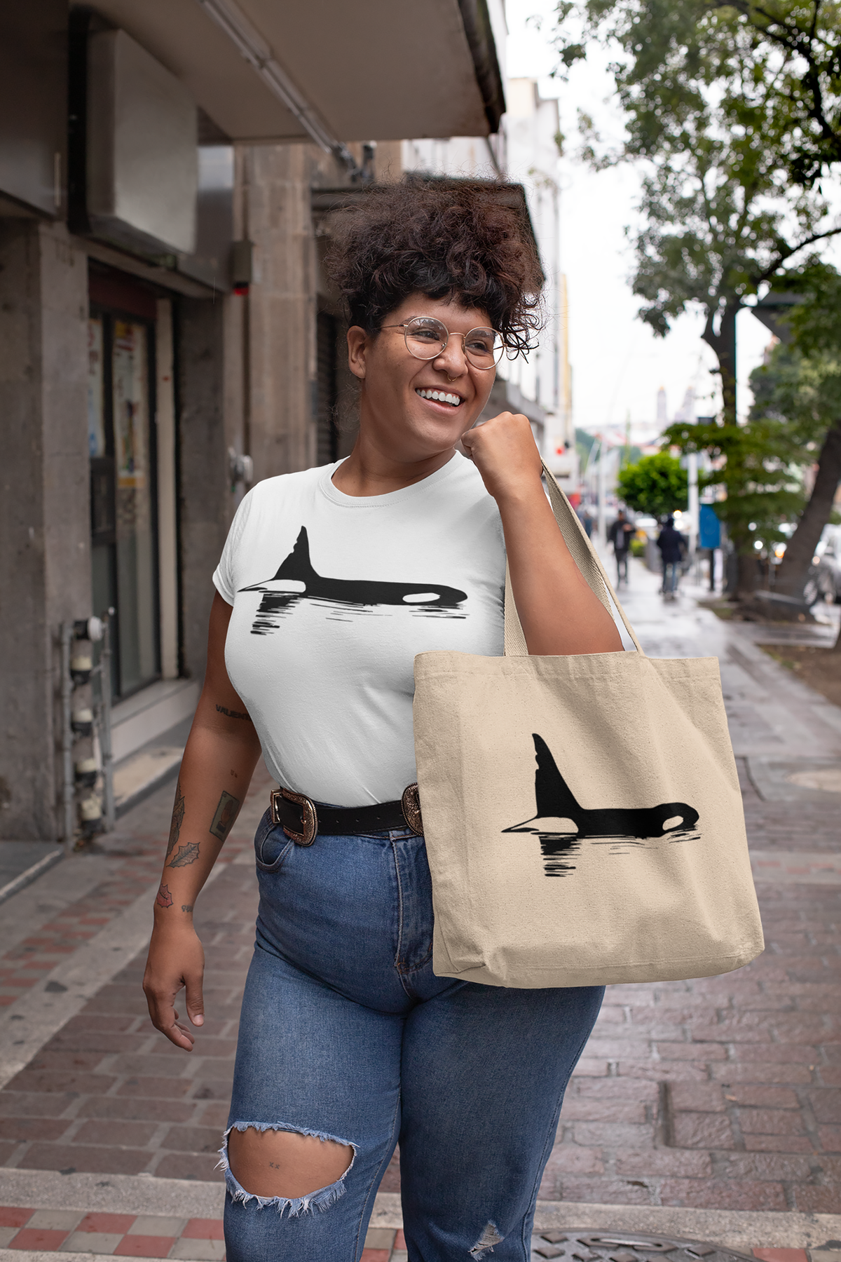 Chainsaw the Orca Organic Cotton Unisex Tee